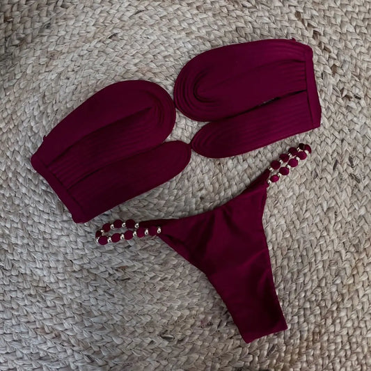 Classic Vintage Bikini with a Flattering Fit