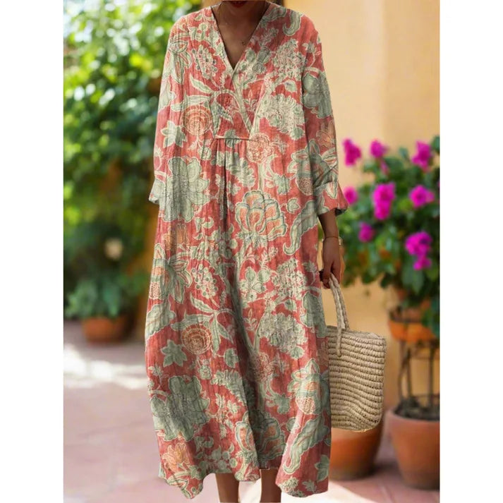 Classic Vintage Dress with a Flattering Fit