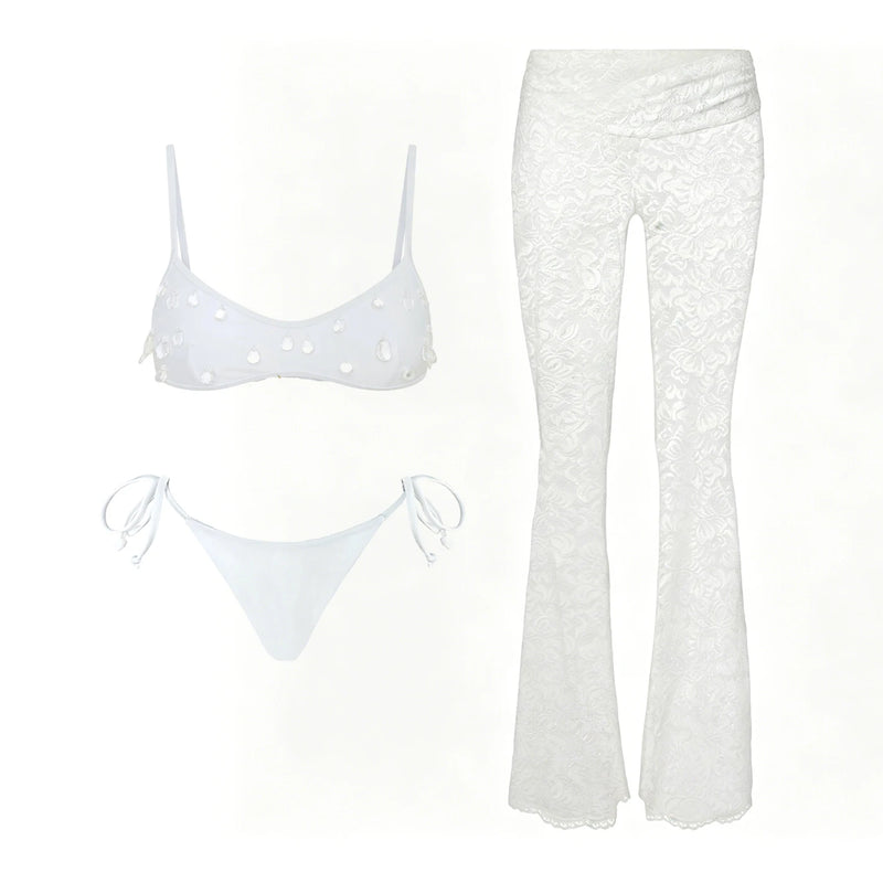 Effortlessly Elegant Pants with a Timeless Design