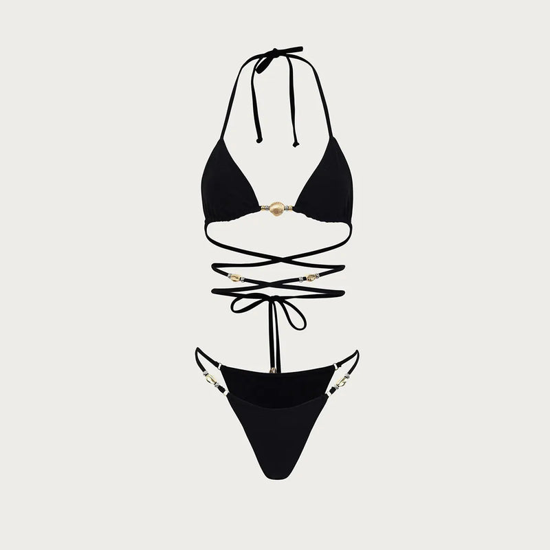 Effortlessly Elegant Bikini with a Timeless Design
