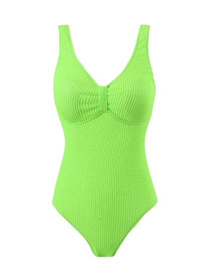 Finely Styled Monokini with a Classic Vintage Look