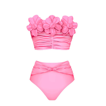 Casually Elegant Bikini with a Refined Edge