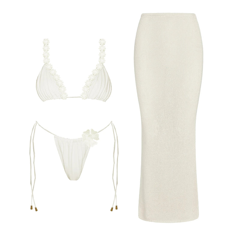 Casually Elegant Bikini with a Refined Edge