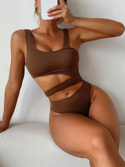 Casually Elegant Swimsuit with a Refined Edge