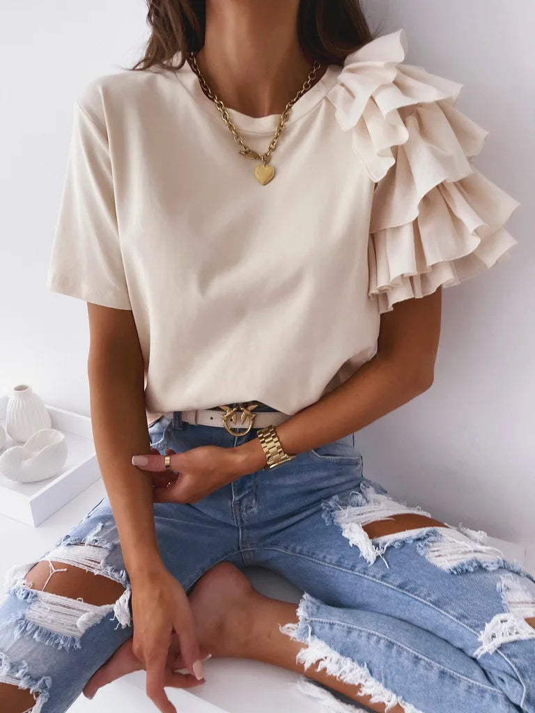 Effortlessly Elegant Shirt with a Timeless Design