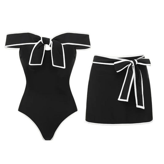 Effortlessly Elegant Bikini with a Timeless Design