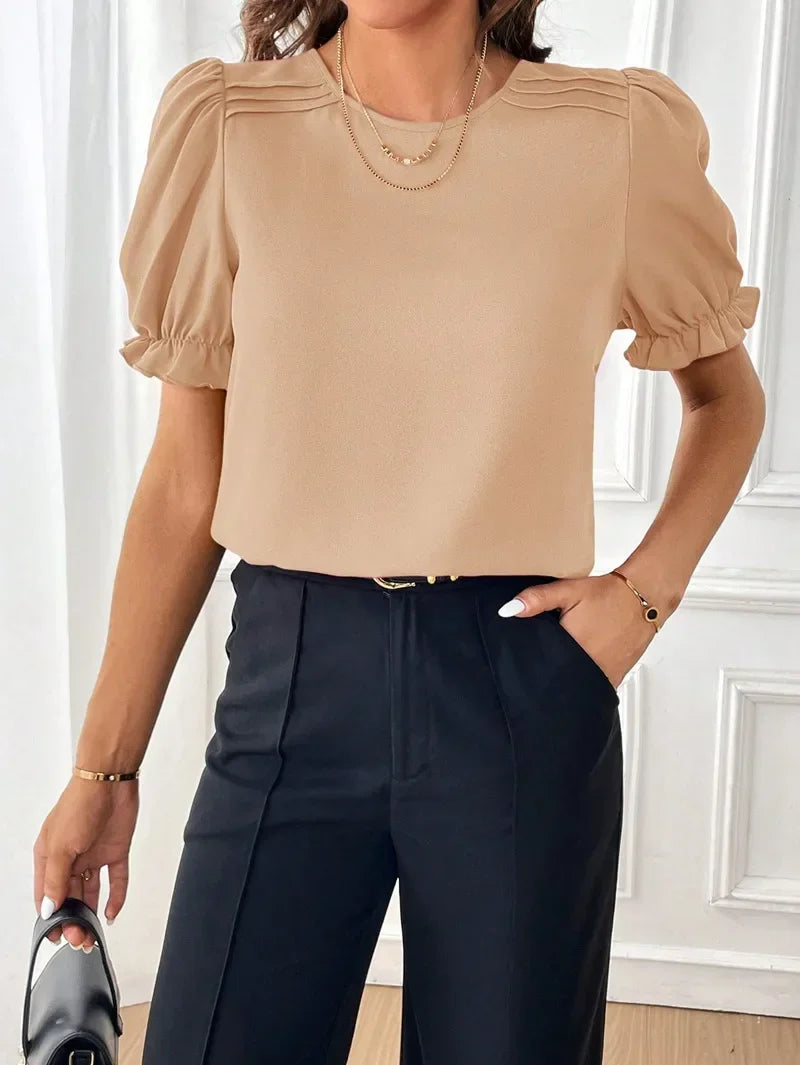 Beautifully Crafted Shirt in a Classic Style