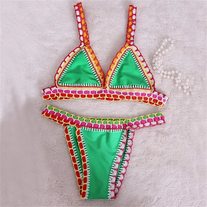 Effortlessly Elegant Bikini with a Timeless Design