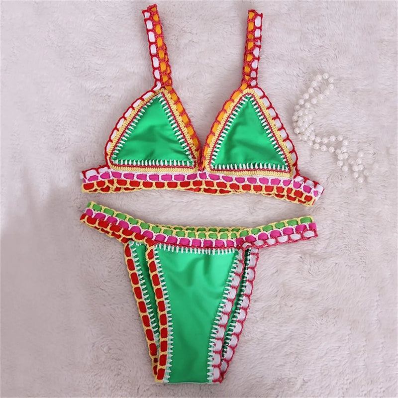 Effortlessly Elegant Bikini with a Timeless Design