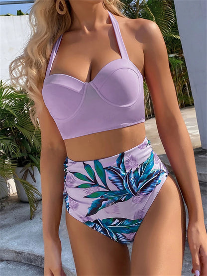 Effortlessly Elegant Bathing Suit with a Timeless Design