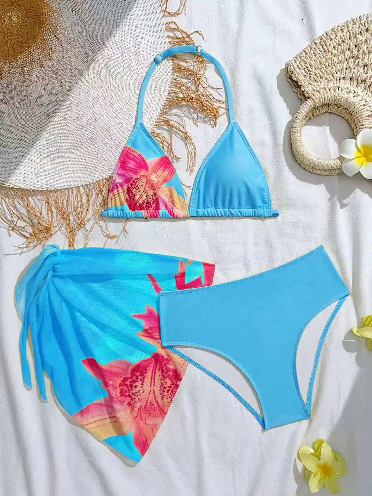 Casually Elegant Bikini with a Refined Edge