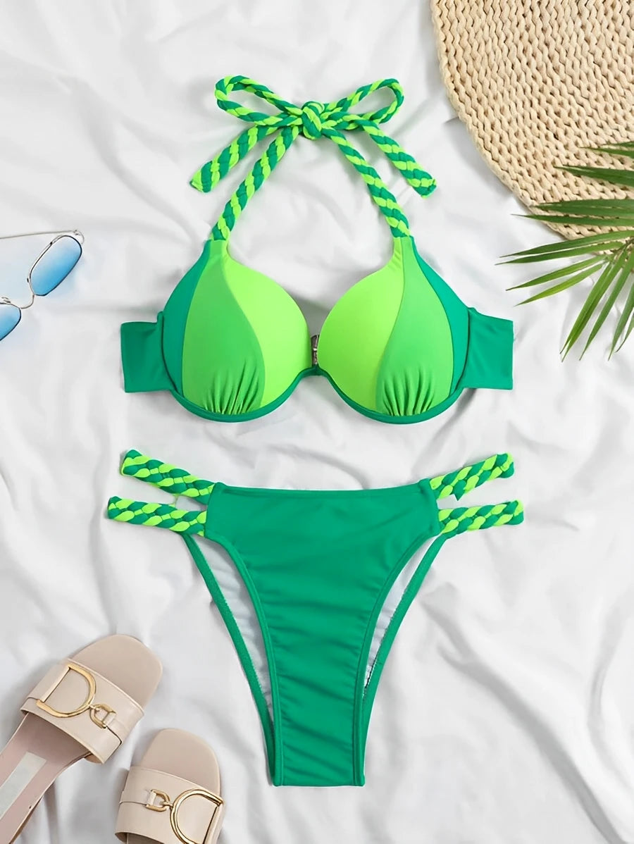 Subtly Elegant Bikini with a Refined Vintage Look