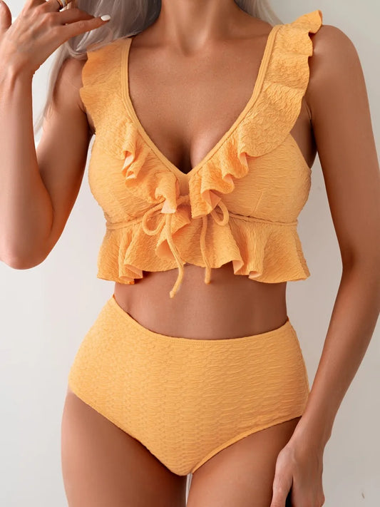 Casually Elegant Bikini with a Refined Edge