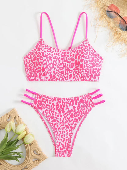 Subtly Elegant Bikini with a Refined Vintage Look