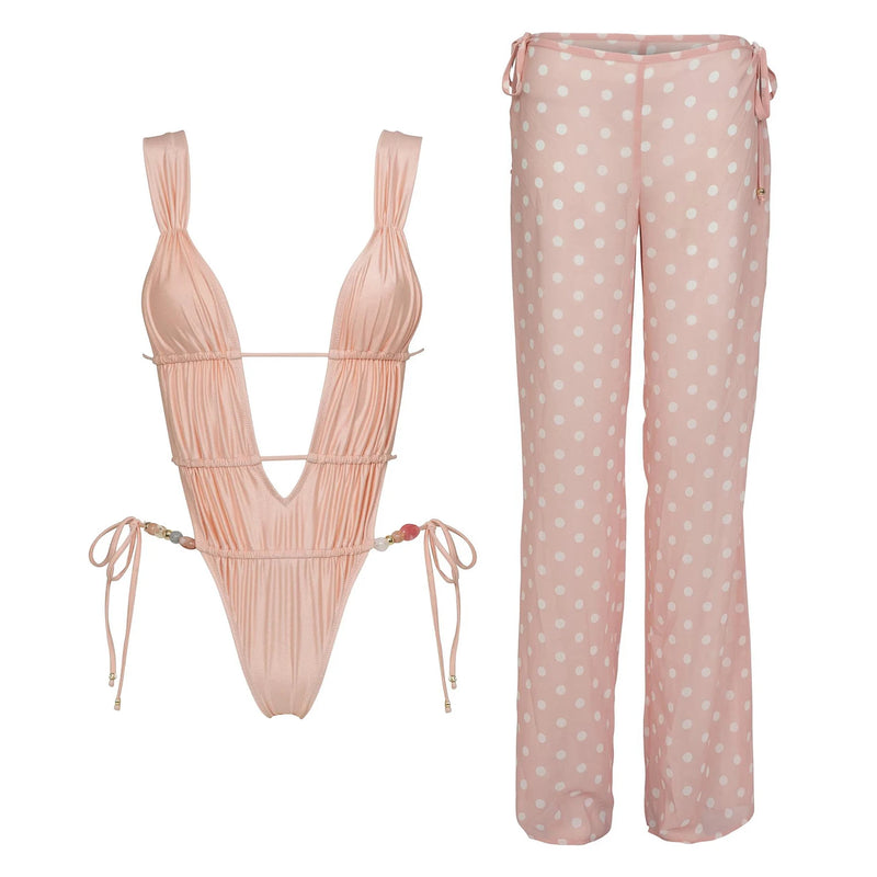 Casually Elegant Pants with a Refined Edge