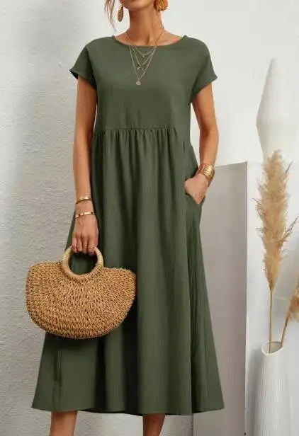 Gracefully Styled Dress for Any Occasion