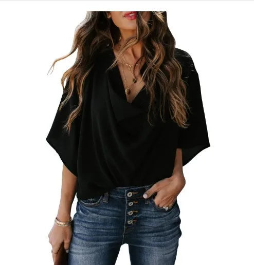Casually Elegant Shirt with a Refined Edge