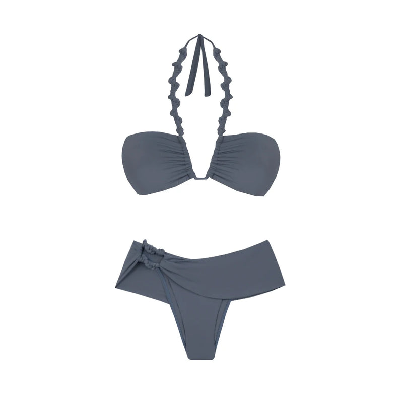 Effortlessly Elegant Bikini with a Timeless Design