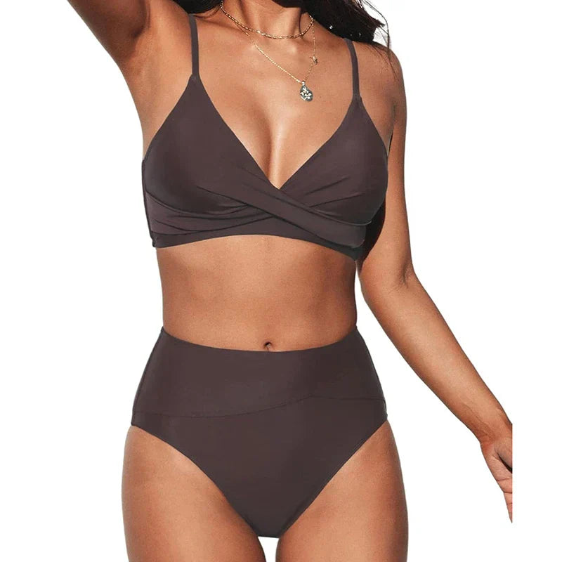 Well Tailored Garment with a Graceful Silhouette