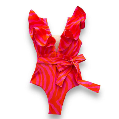 Effortlessly Elegant Monokini with a Timeless Design