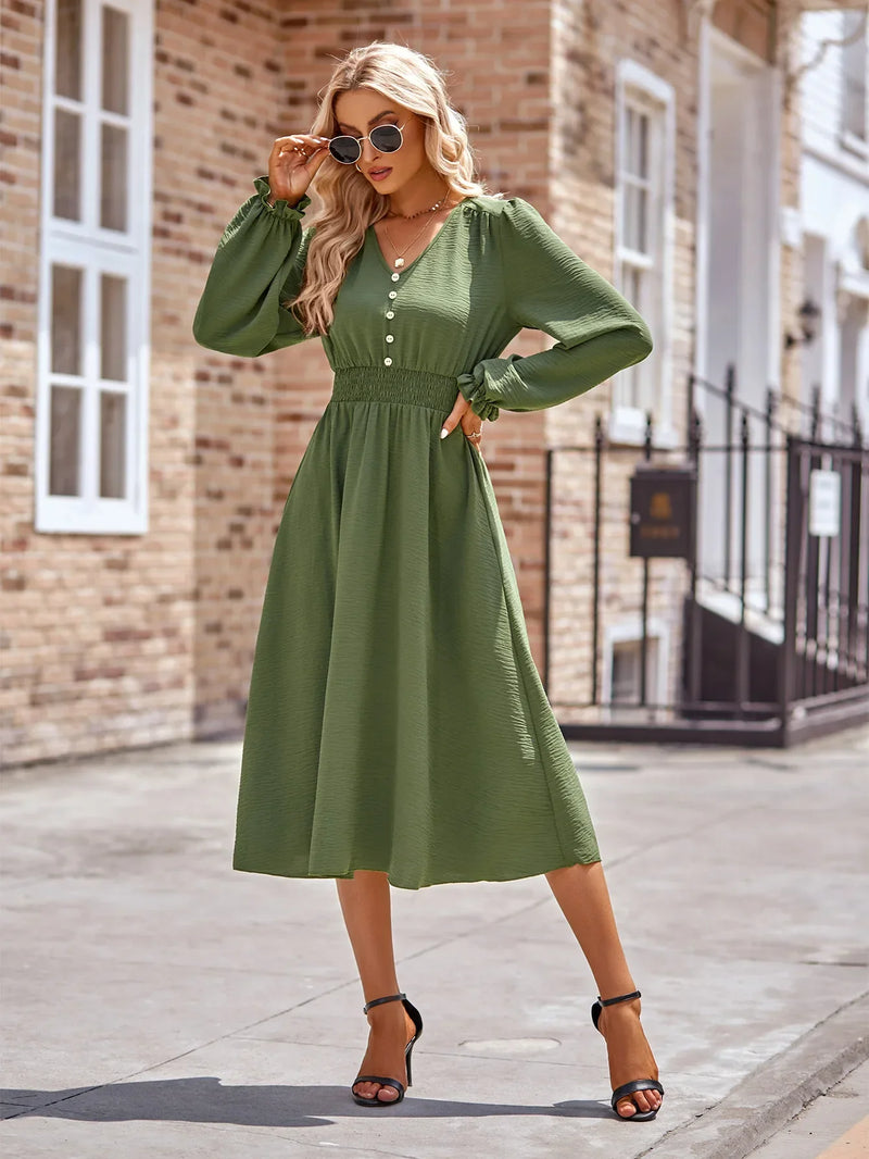 Classic Vintage & Enduringly Stylish Dress