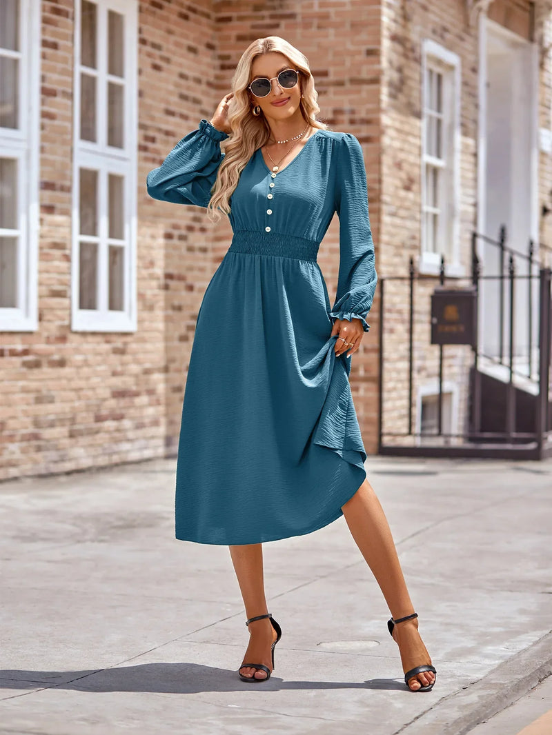 Classic Vintage & Enduringly Stylish Dress