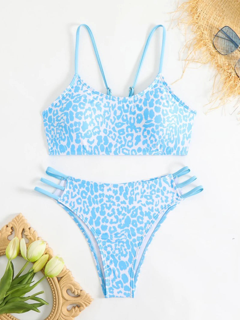 Subtly Elegant Bikini with a Refined Vintage Look