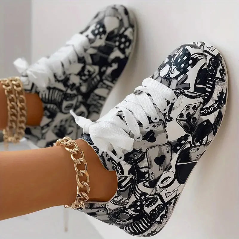 LD | hoge sneakers met graffitiprint