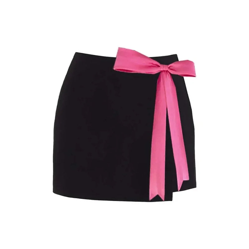 Effortlessly Elegant Bikini with a Timeless Design