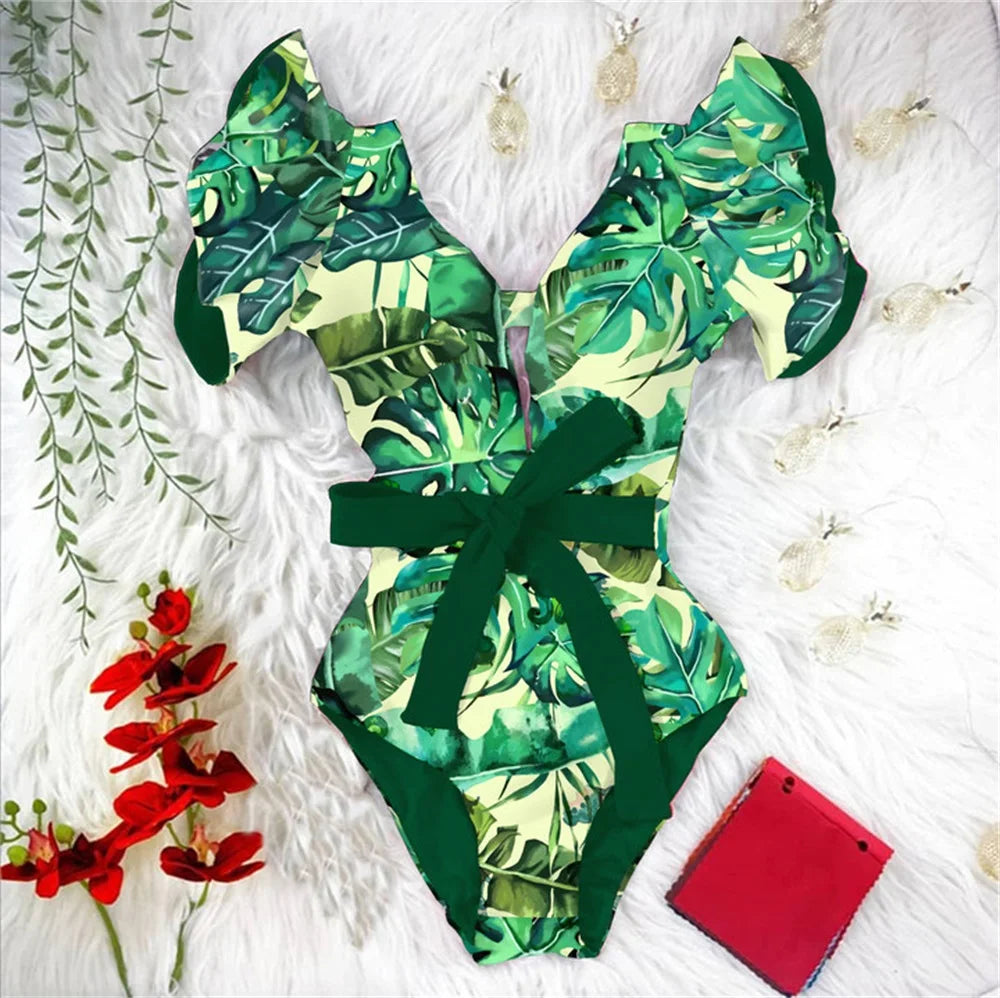 Effortlessly Elegant Bathing Suit with a Timeless Design