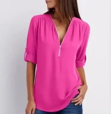 Casually Elegant Shirt with a Refined Edge