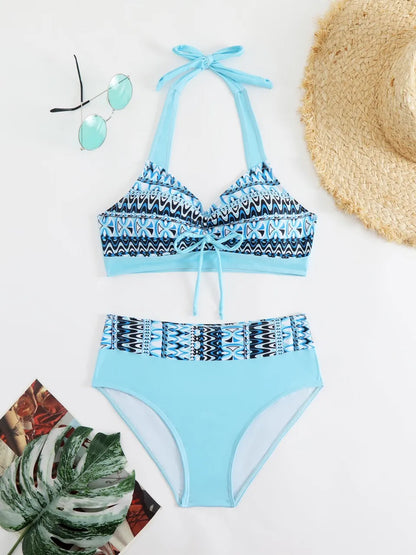 Effortlessly Elegant Bikini with a Timeless Design