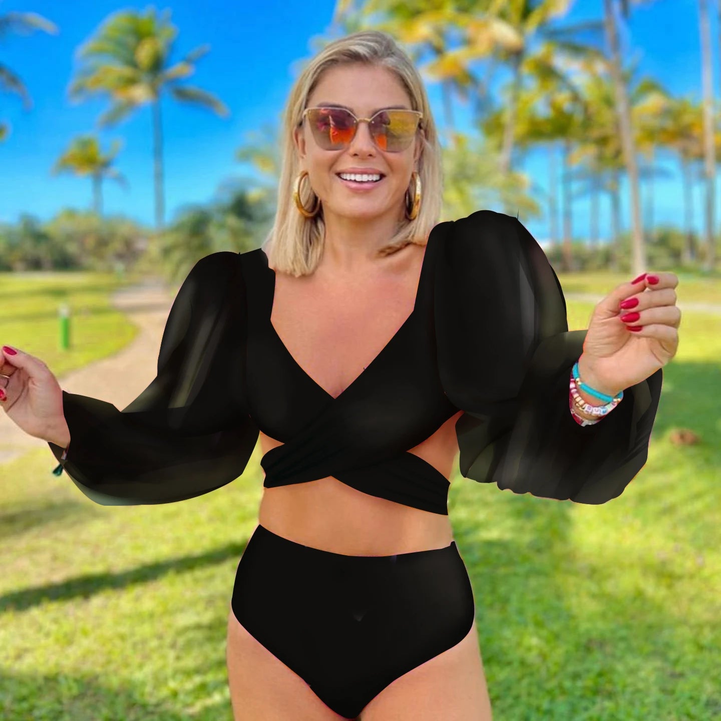 Effortlessly Elegant Bathing Suit with a Timeless Design