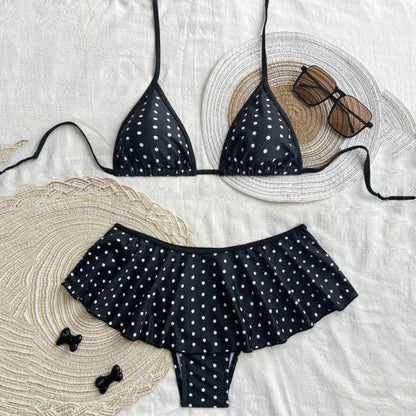 Subtly Elegant Bathing Suit with a Refined Vintage Look