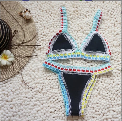 Effortlessly Elegant Bikini with a Timeless Design