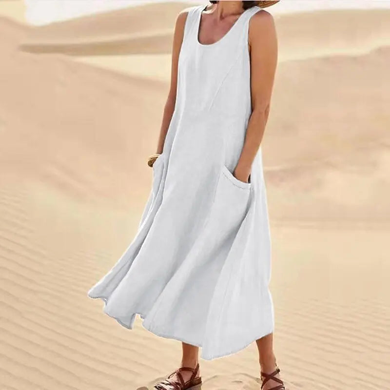 Classic Vintage Dress with a Flattering Fit