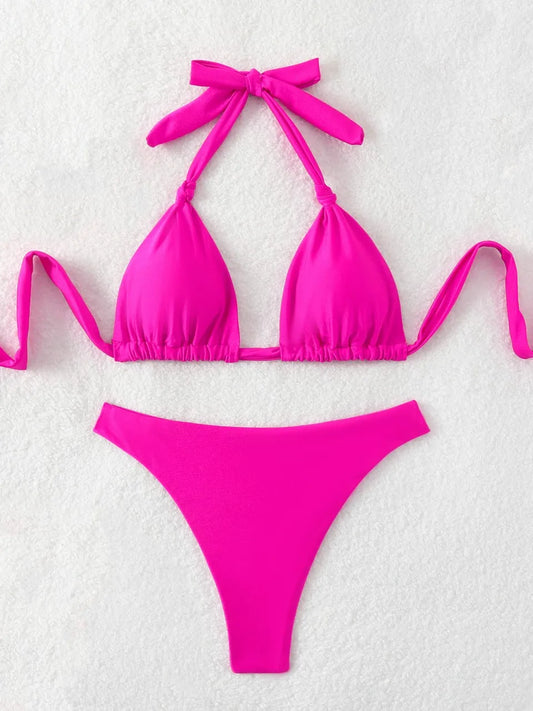 Effortlessly Elegant Bikini with a Timeless Design