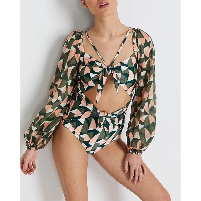 Effortlessly Elegant Bathing Suit with a Timeless Design