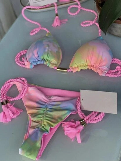 Finely Styled Bikini with a Classic Vintage Look