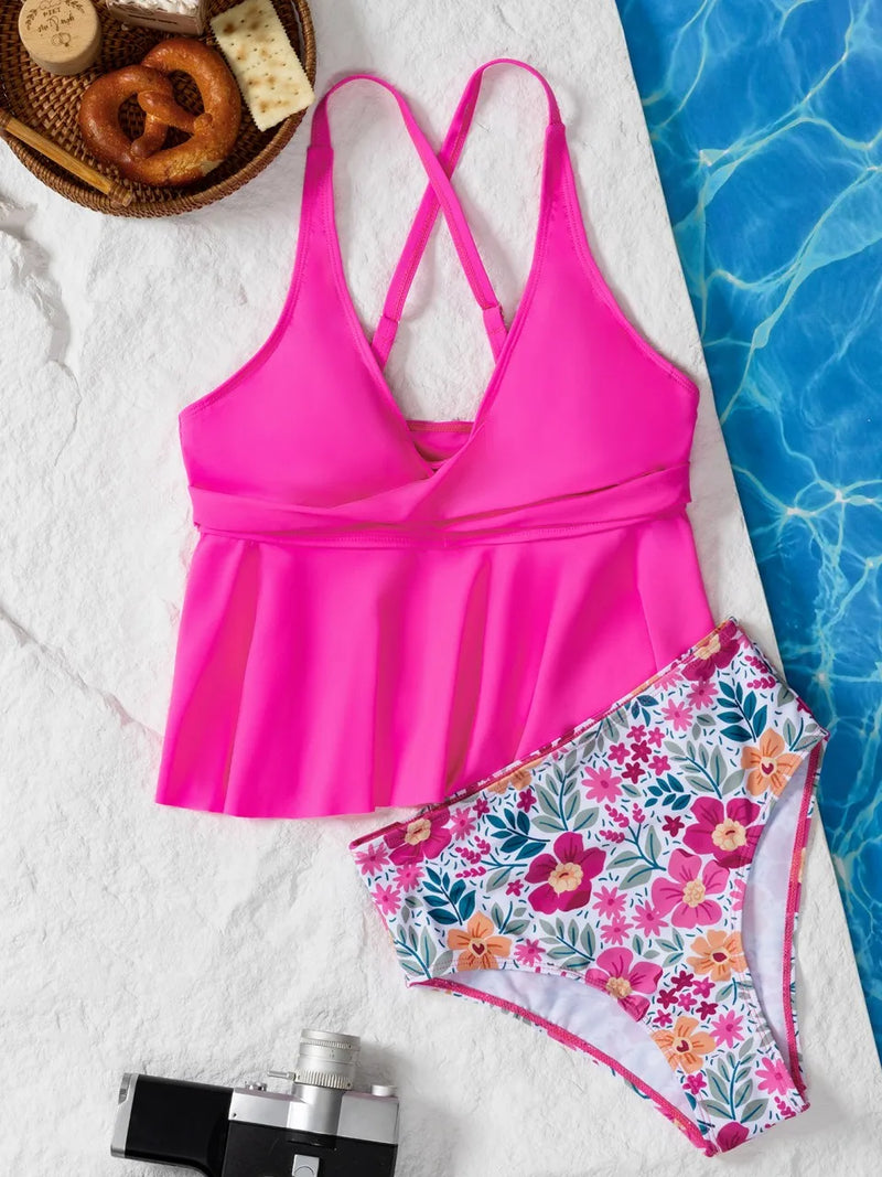 Casually Elegant Swimsuit with a Refined Edge