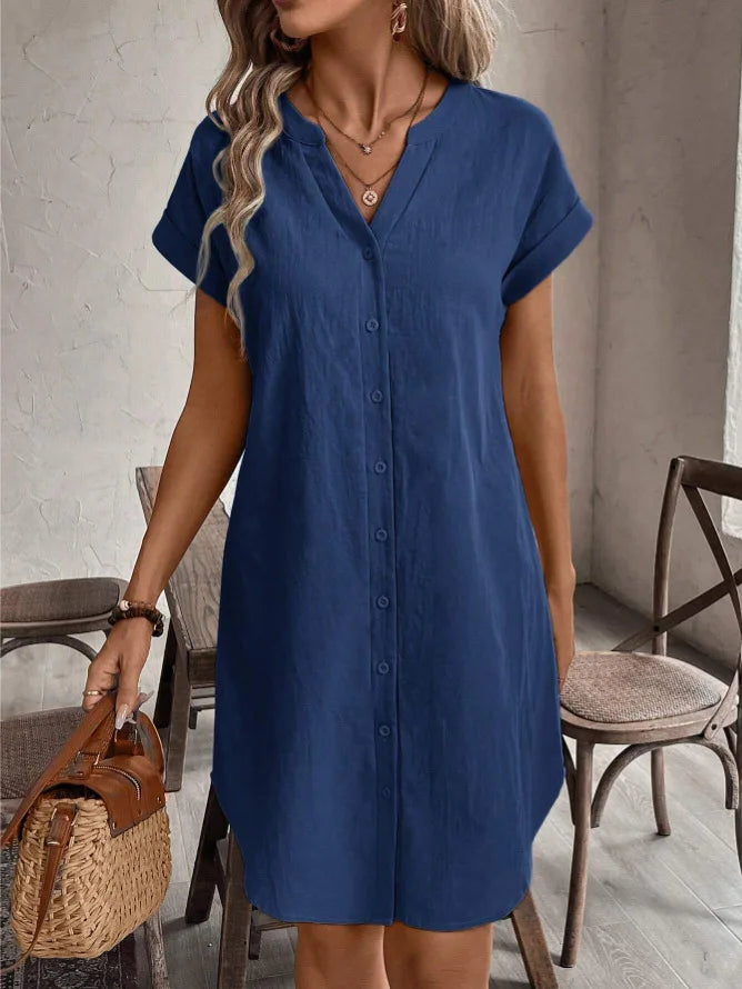 Well Tailored Dress with a Graceful Silhouette