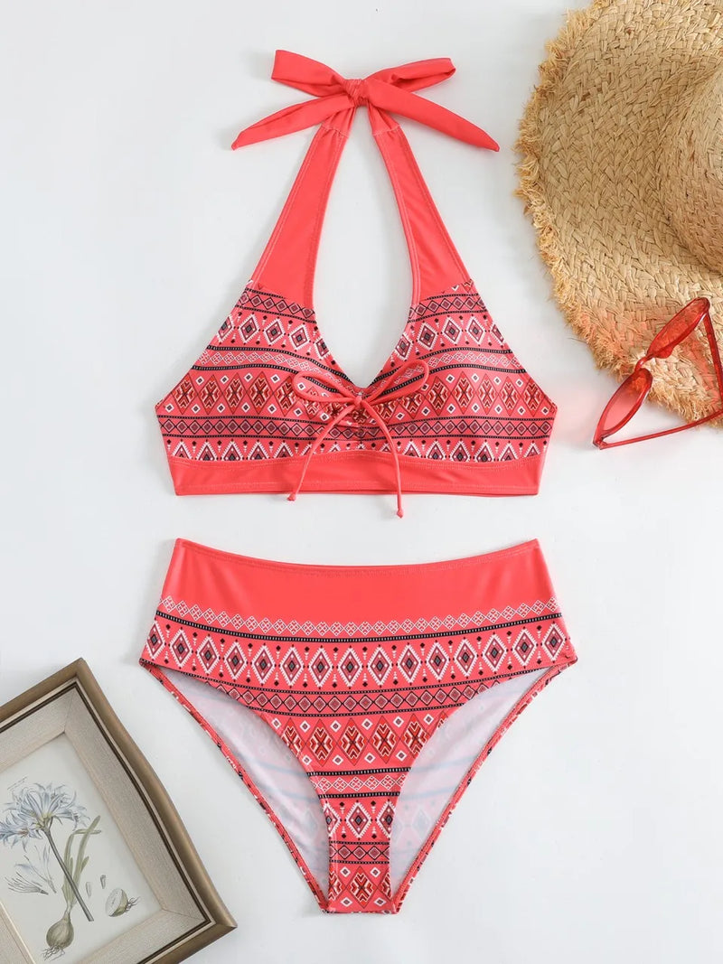Effortlessly Elegant Bikini with a Timeless Design
