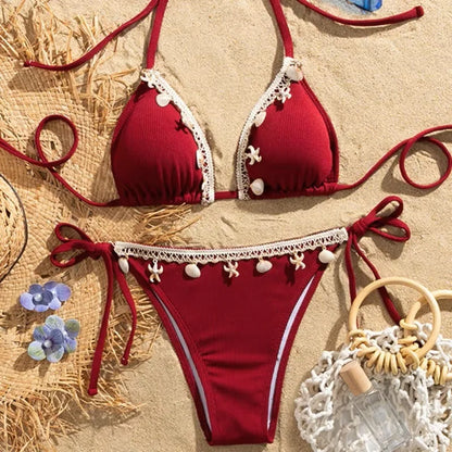 Effortlessly Elegant Bathing Suit with a Timeless Design
