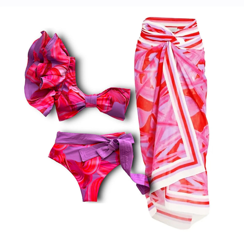Casually Elegant Bathing Suit with a Refined Edge