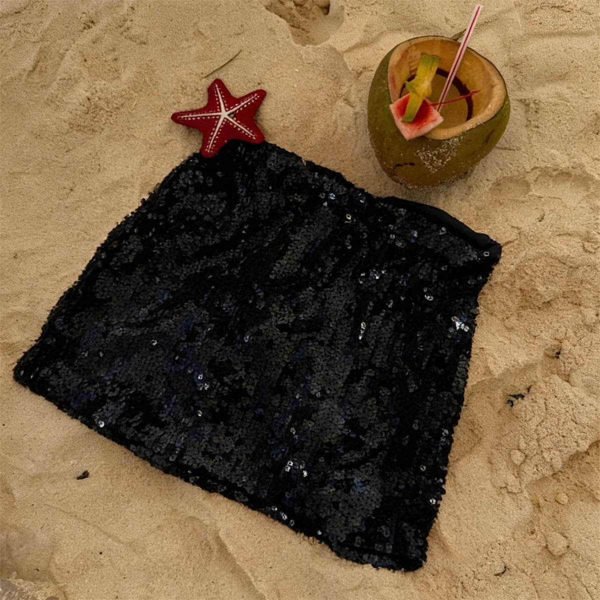 Effortlessly Elegant Bikini with a Timeless Design