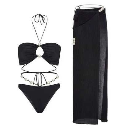 Effortlessly Elegant Bikini with a Timeless Design