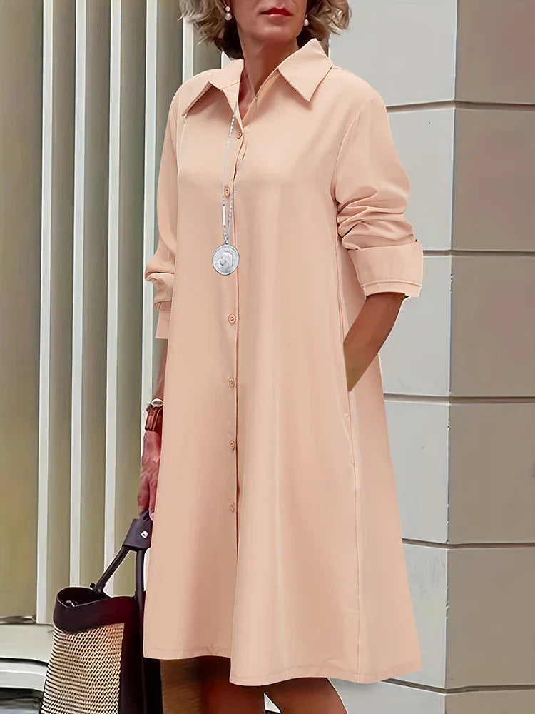 Effortlessly Elegant Dress with a Timeless Design