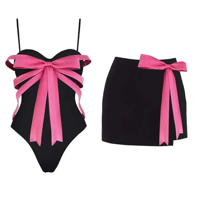 Effortlessly Elegant Bikini with a Timeless Design