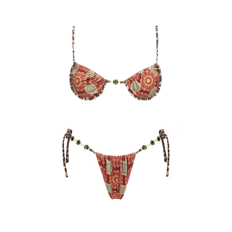 Casually Elegant Bathing Suit with a Refined Edge