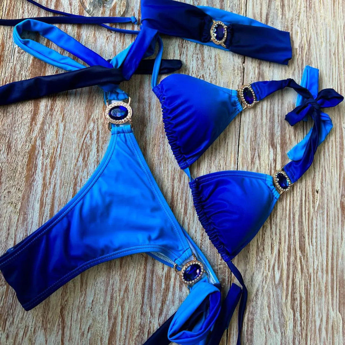 Subtly Elegant Bikini with a Refined Vintage Look
